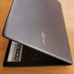  Laptop -Acer – Aspire – E5-575 Ci5 Generation 6 -Ram : 8 Giga -Hard Disk : HDD 500 Giga -Vega Card : intel – Screen : 15.6 inch .
